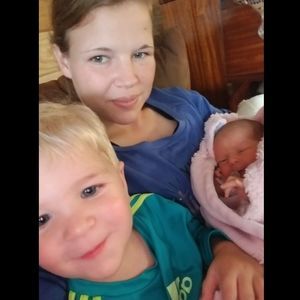 Meet your Posher, Joni